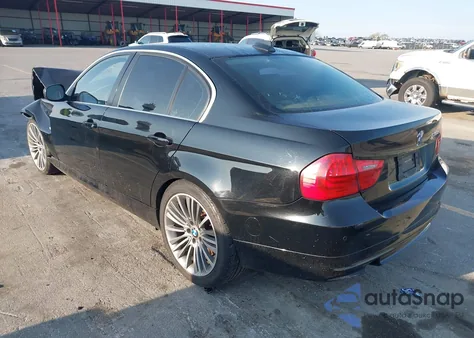 2010 BMW 335 z USA, uszkodzony, nr VIN WBAPN7C57AA778661